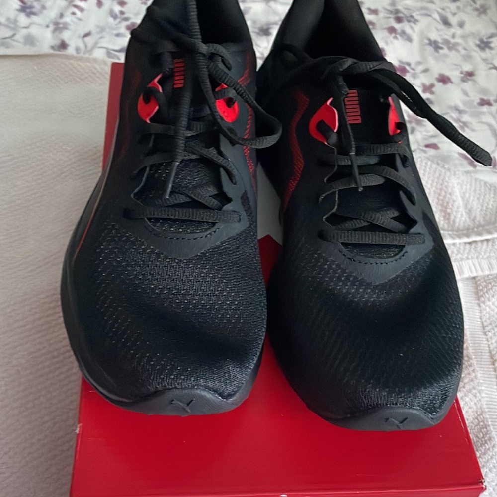 Puma shoes new - Picture 2 of 2